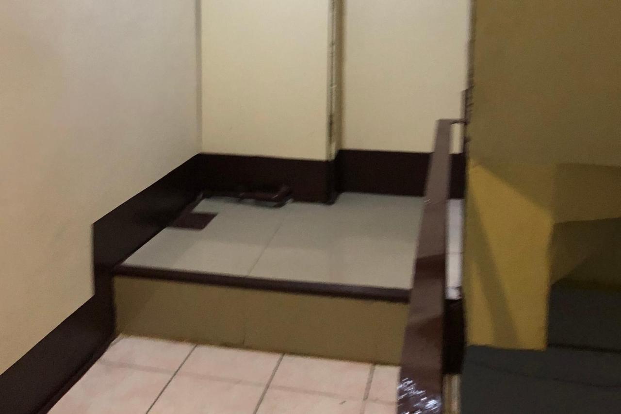 Oyo 1146 Paris In Bangkok Hotel Екстериор снимка